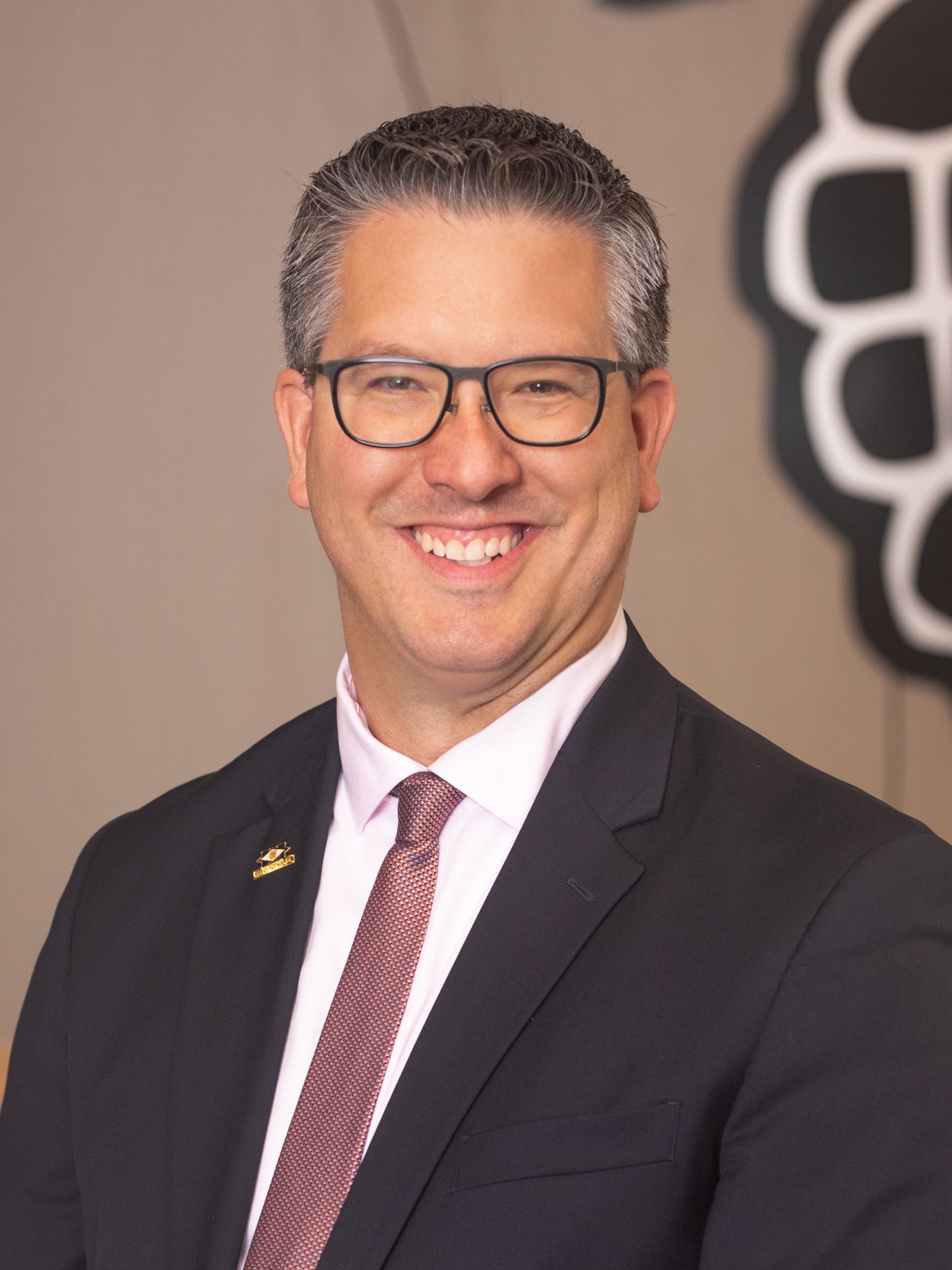 A portrait of 2024 city council member Brian Hunke